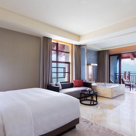 Haikou Marriott Hotel Bagian luar foto