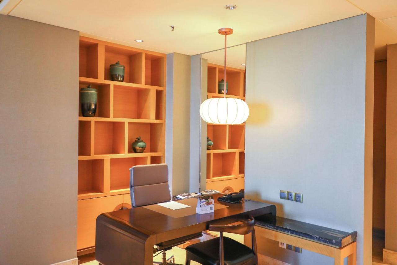 Haikou Marriott Hotel Bagian luar foto